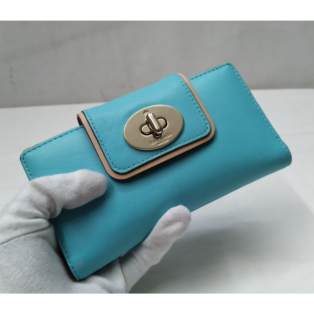 Kate Spade Robin Blue Leather Turn Lock Credit Card ID Window Bifold Wallet - Picture 3 of 16